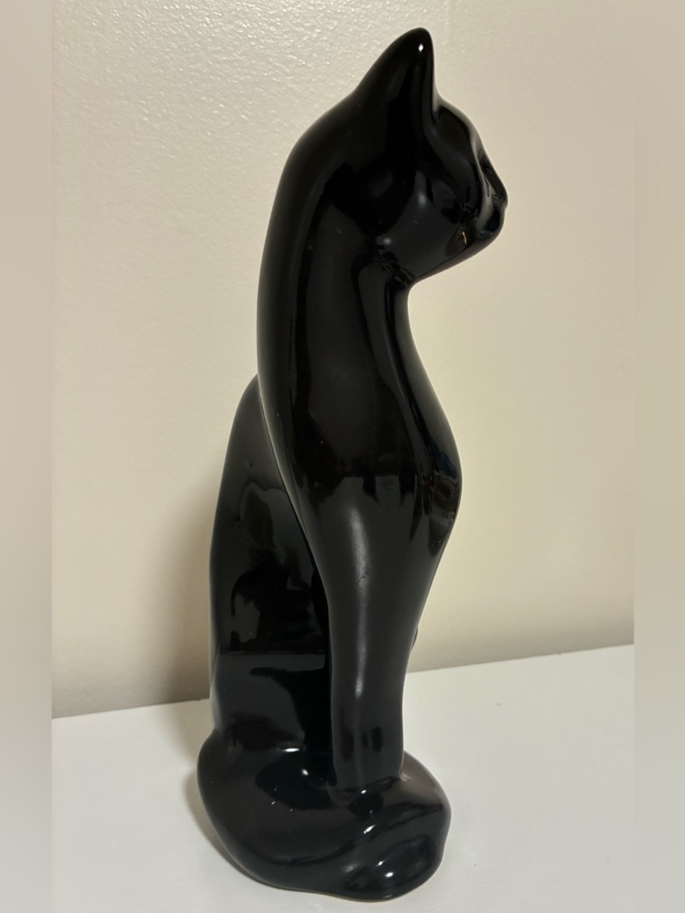 Sleek Black Ceramic Cat Figurine - Picture 4 of 6